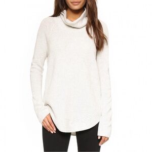 VINCE Turtleneck Sweater, white, curved hem, zipper sides, 100% cotton, medium